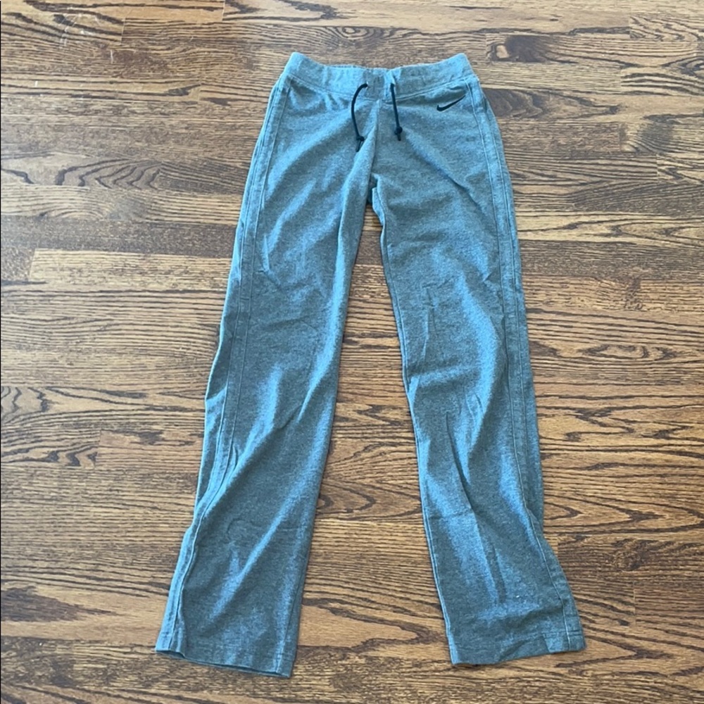 straight leg nike yoga pants